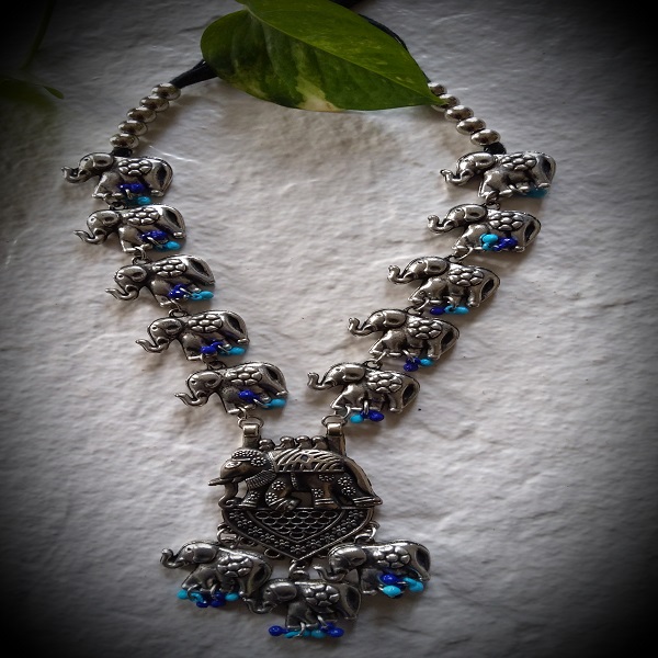 natural and artistic